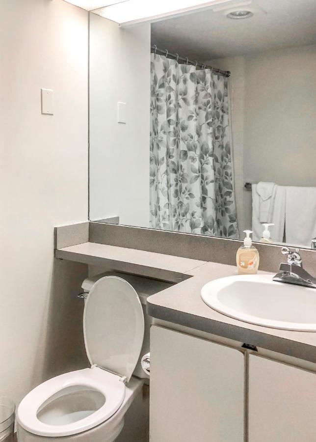 Short Term Rentals At The Park At Trowbridge Senior Community Southfield Exterior foto