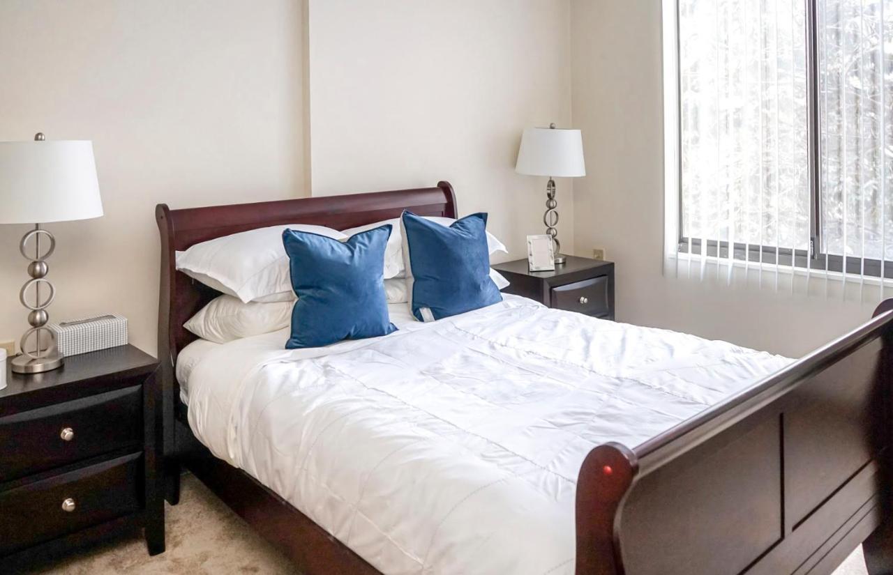 Short Term Rentals At The Park At Trowbridge Senior Community Southfield Exterior foto