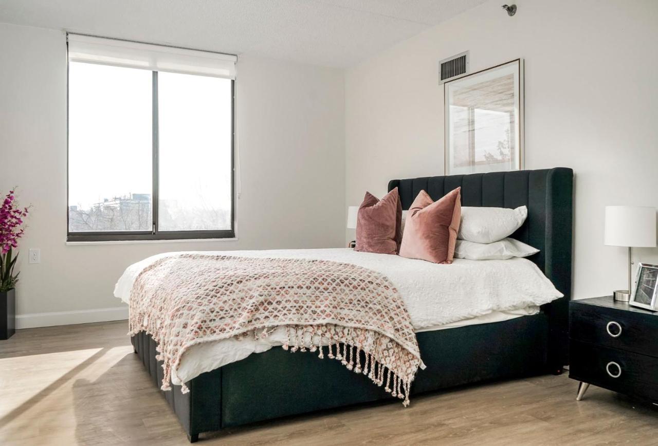 Short Term Rentals At The Park At Trowbridge Senior Community Southfield Exterior foto